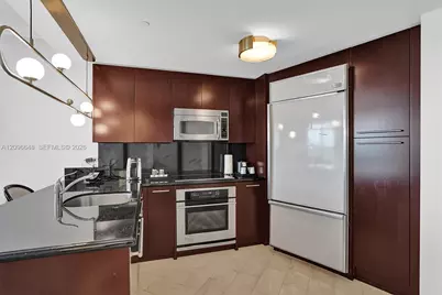 4391 Collins Ave #913/914, Miami Beach, FL 33140 - Photo 17