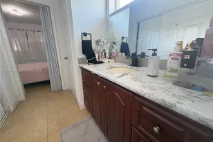 3591 NW 37th St, Lauderdale Lakes, FL 33309 - Photo 13