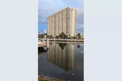 300 Bayview Dr #206, Sunny Isles Beach, FL 33160 - Photo 3