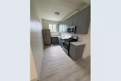 1120 Marseille Dr #2, Miami Beach, FL 33141 - Photo 1