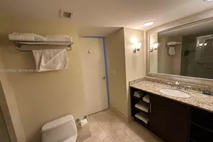 2670 E Sunrise Blvd, Fort Lauderdale, FL 33304 - Photo 15