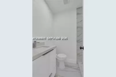 2121 NW 86th Ter, Miami, FL 33147 - Photo 15