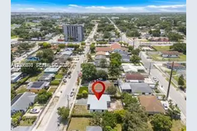 2121 NW 86th Ter, Miami, FL 33147 - Photo 31