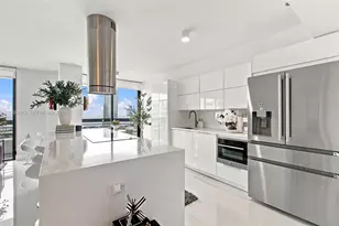 19101 NE 36th Ct, Aventura, FL 33180 - Photo 5