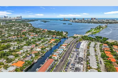 2039 NE 123rd St, North Miami, FL 33181 - Photo 9