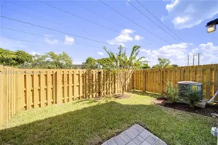 11881 NW 47th Manor, Coral Springs, FL 33076 - Photo 37