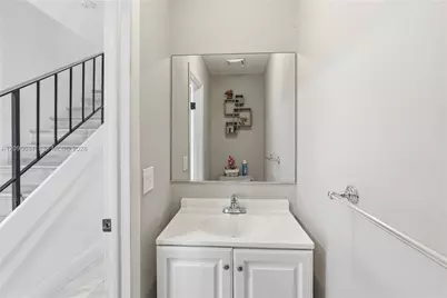 9074 NW 35th Pl, Sunrise, FL 33351 - Photo 29