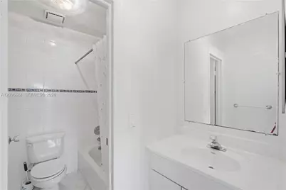 9074 NW 35th Pl, Sunrise, FL 33351 - Photo 27