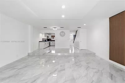 9074 NW 35th Pl, Sunrise, FL 33351 - Photo 9