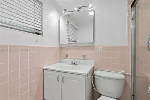 90 Park Dr, Bal Harbour, FL 33154 - Photo 17