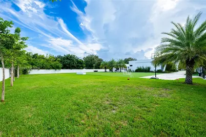 9890 SW 64th St, Miami, FL 33173 - Photo 55