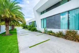 9890 SW 64th St, Miami, FL 33173 - Photo 51