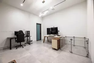 9890 SW 64th St, Miami, FL 33173 - Photo 27