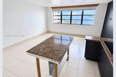 999 Brickell Bay Dr #1703, Miami, FL 33131 - Photo 3