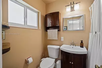 8730 SW 190th St, Cutler Bay, FL 33157 - Photo 43