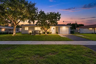 8730 SW 190th St, Cutler Bay, FL 33157 - Photo 13