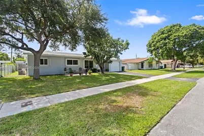 8730 SW 190th St, Cutler Bay, FL 33157 - Photo 1