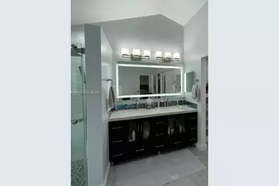 16190 NW 14th St, Pembroke Pines, FL 33028 - Photo 25