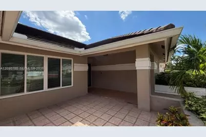 16190 NW 14th St, Pembroke Pines, FL 33028 - Photo 5