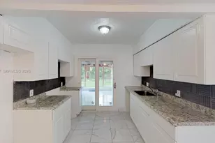 505 NE 140th St, North Miami, FL 33161 - Photo 9