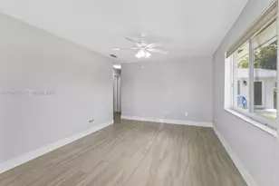 3311 SW 90th Ave, Miami, FL 33165 - Photo 5