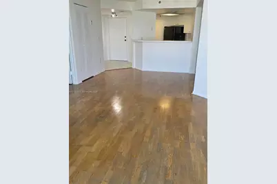 5880 Collins Ave #1105, Miami Beach, FL 33140 - Photo 9