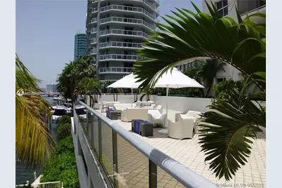 5880 Collins Ave #1105, Miami Beach, FL 33140 - Photo 17