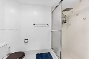1651 SW 127th Ave, Pembroke Pines, FL 33027 - Photo 23