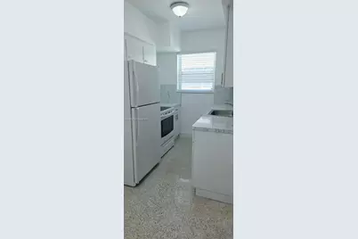 4710 NW 6th St #9, Miami, FL 33126 - Photo 7