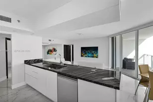16485 Collins Ave, Sunny Isles Beach, FL 33160 - Photo 25