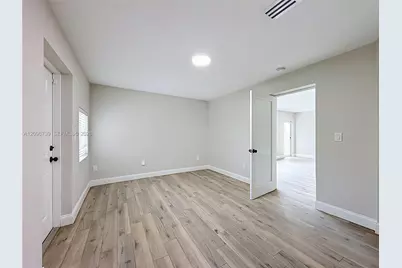 1770 SW 17th Ave, Miami, FL 33145 - Photo 35
