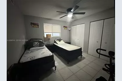 10000 NW 80th Ct #2424, Hialeah Gardens, FL 33016 - Photo 19