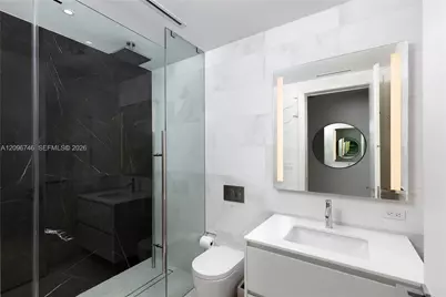 300 S Biscayne Blvd Way #2107, Miami, FL 33131 - Photo 11