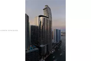 300 S Biscayne Blvd Way, Miami, FL 33131 - Photo 15