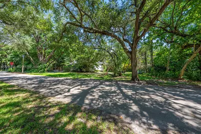 3598 Avocado Ave, Miami, FL 33133 - Photo 3