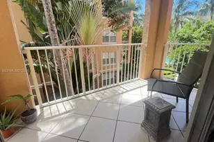 19801 E Country Club Dr, Aventura, FL 33180 - Photo 1