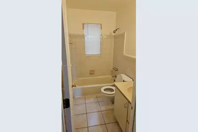 500 NW 45th St, Miami, FL 33127 - Photo 5