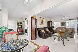 3661 Via Poinciana, Lake Worth, FL 33467 - Photo 35