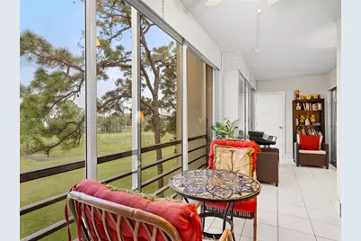 3661 Via Poinciana #401, Lake Worth, FL 33467 - Photo 29