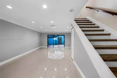9166 SW 21st Ct #E, Boca Raton, FL 33428 - Photo 3