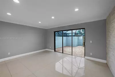9166 SW 21st Ct #E, Boca Raton, FL 33428 - Photo 7