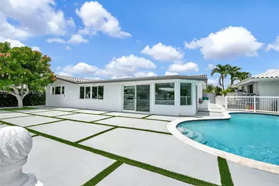 1250 NE 82nd St, Miami, FL 33138 - Photo 7