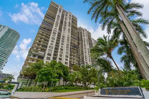 2333 Brickell Ave, Miami, FL 33129 - Photo 19