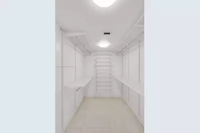 2333 Brickell Ave #1007, Miami, FL 33129 - Photo 13