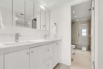 2333 Brickell Ave #1007, Miami, FL 33129 - Photo 11