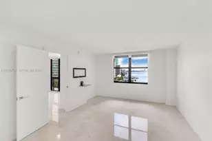 2333 Brickell Ave, Miami, FL 33129 - Photo 9