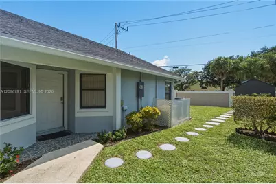 728 Holly St #0, North Lauderdale, FL 33068 - Photo 5