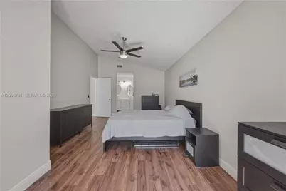 728 Holly St #0, North Lauderdale, FL 33068 - Photo 19