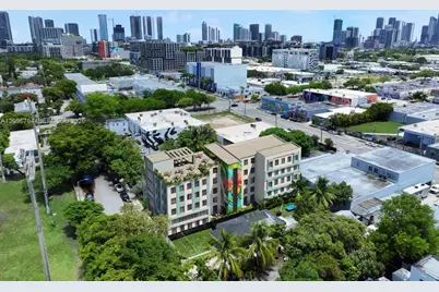 548 NW 30th St, Miami, FL 33127 - Photo 5