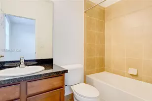 954 SW 147th Ave, Pembroke Pines, FL 33027 - Photo 19
